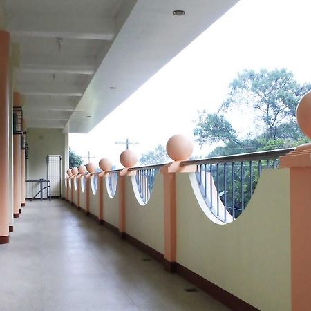 Amerson Pension Place Puerto Princesa Exterior photo