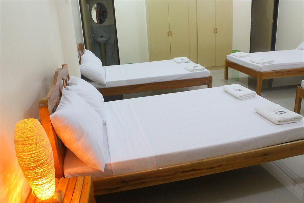 Amerson Pension Place Puerto Princesa Exterior photo