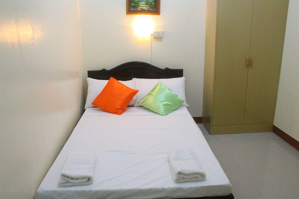 Amerson Pension Place Puerto Princesa Exterior photo