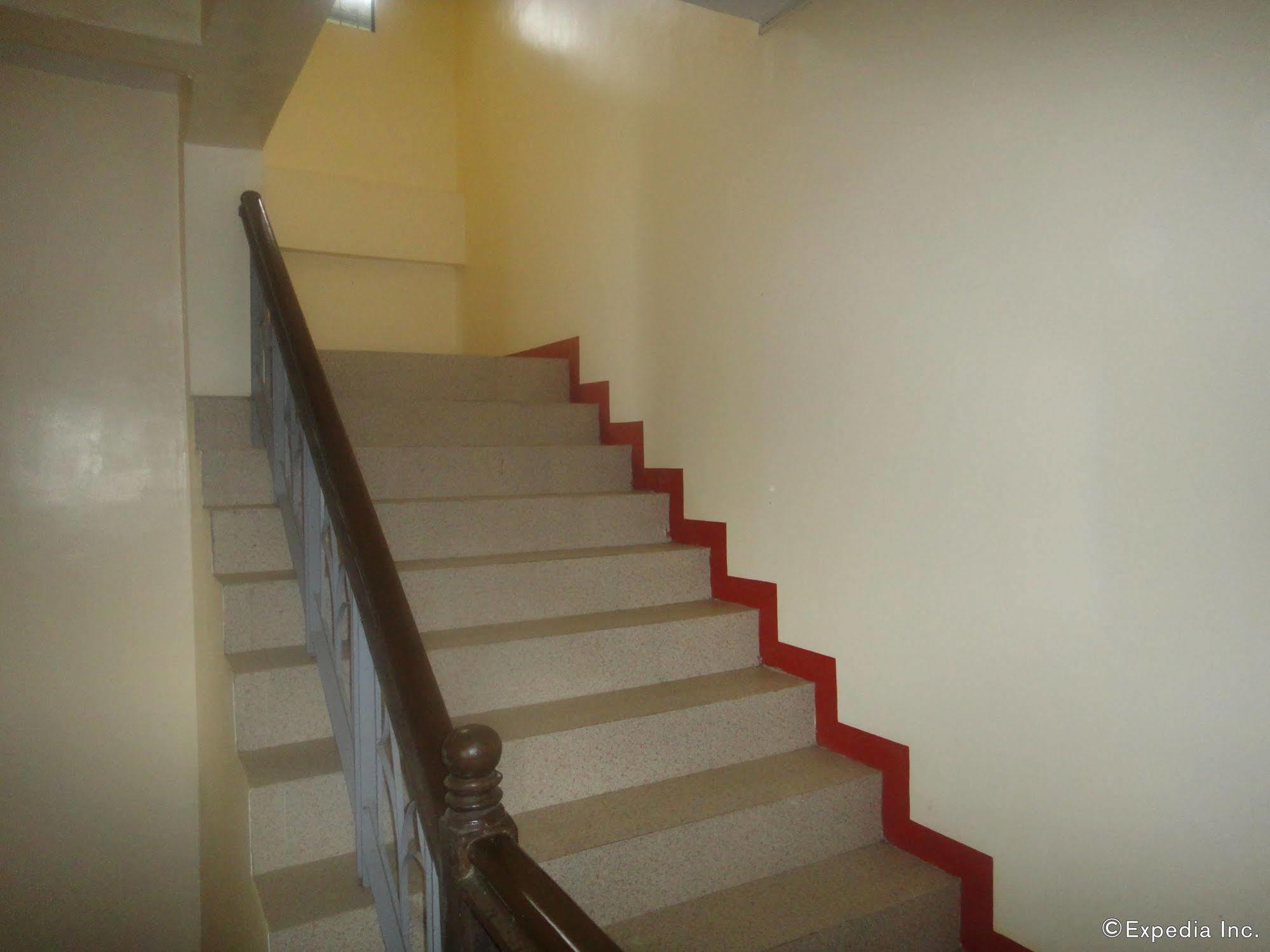 Amerson Pension Place Puerto Princesa Exterior photo