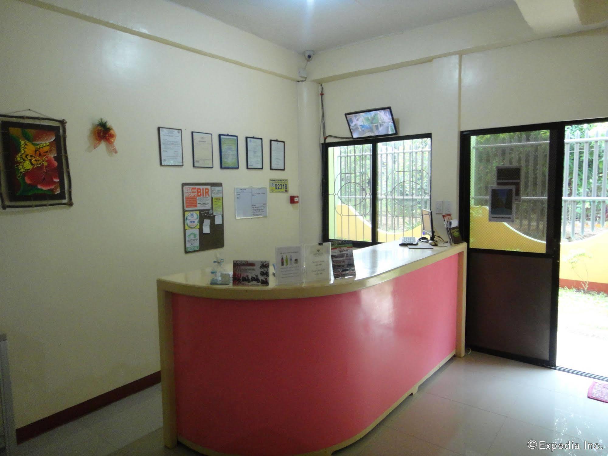 Amerson Pension Place Puerto Princesa Exterior photo
